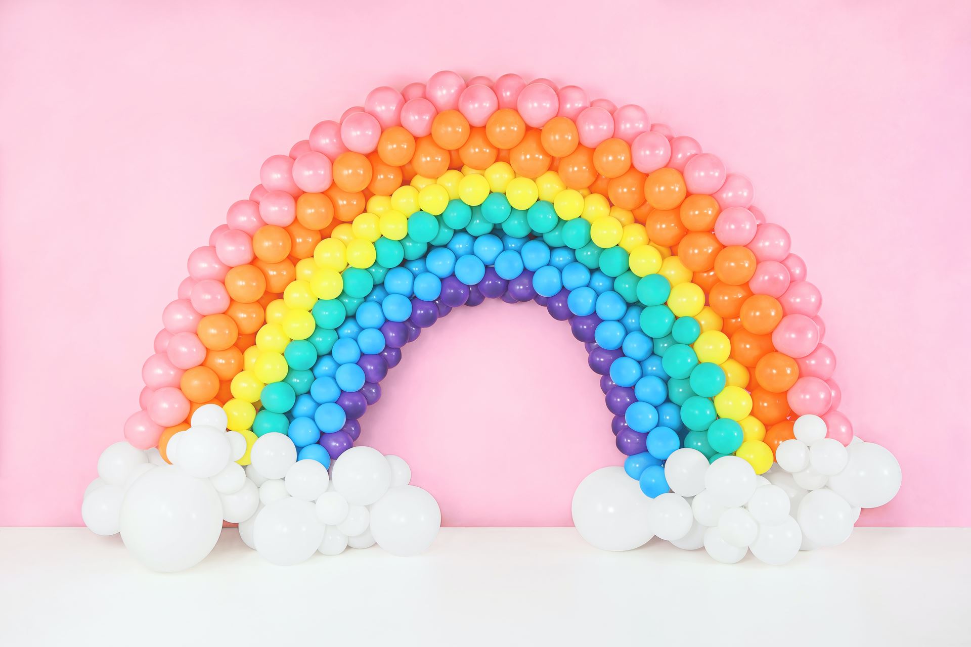 balloon rainbow